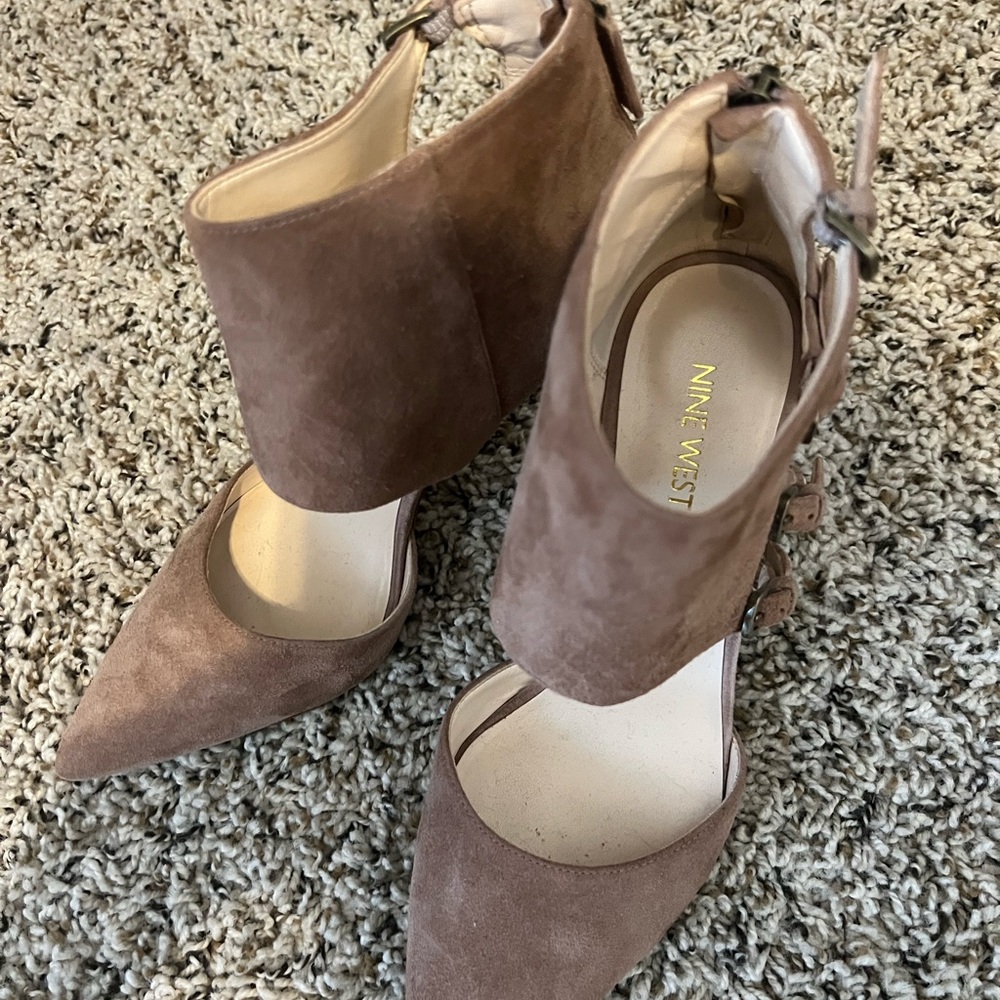 Nine West Women's Brown Suede Heels